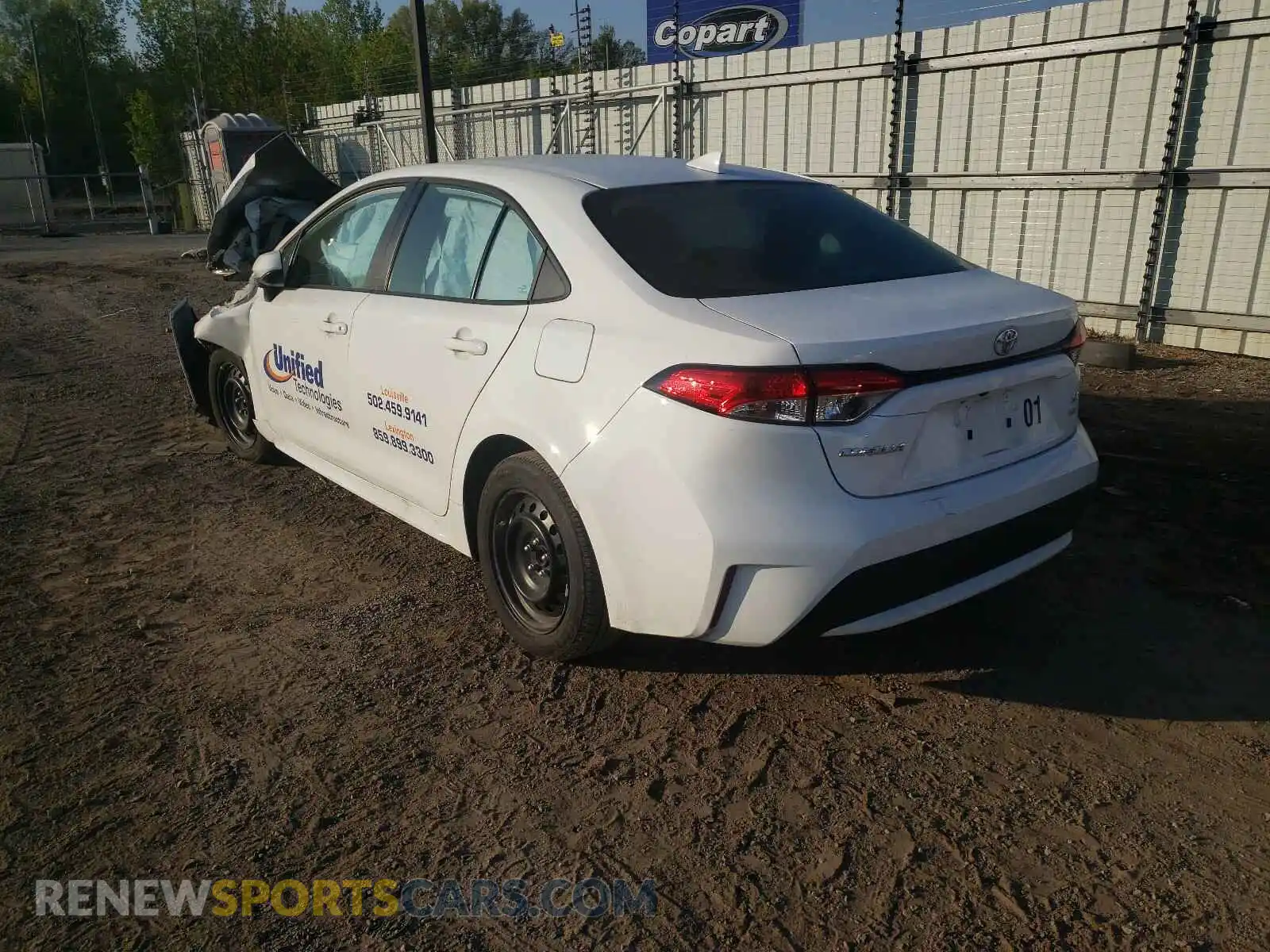 3 Photograph of a damaged car 5YFEPRAE1LP059374 TOYOTA COROLLA 2020