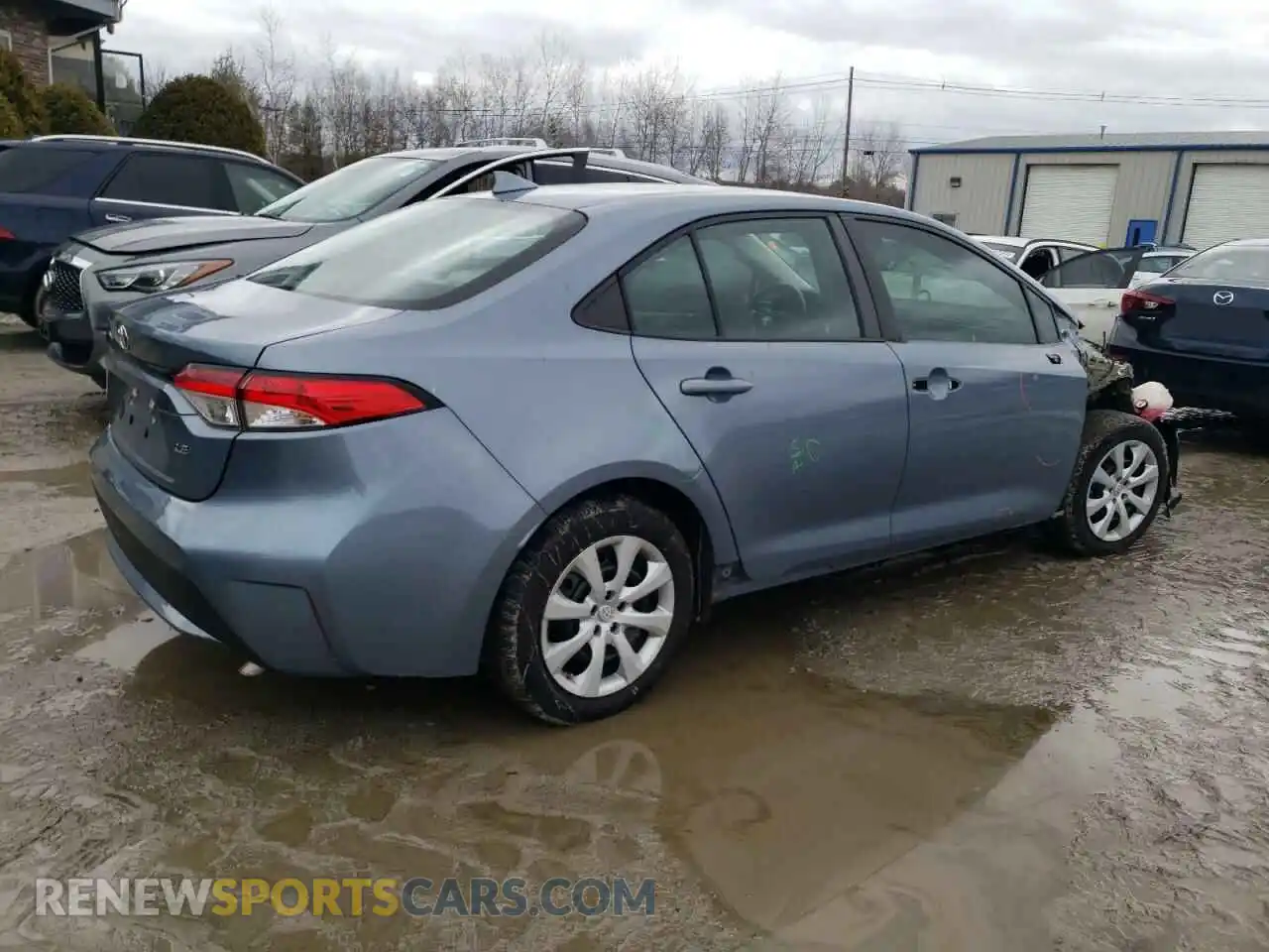 3 Photograph of a damaged car 5YFEPRAE1LP062372 TOYOTA COROLLA 2020