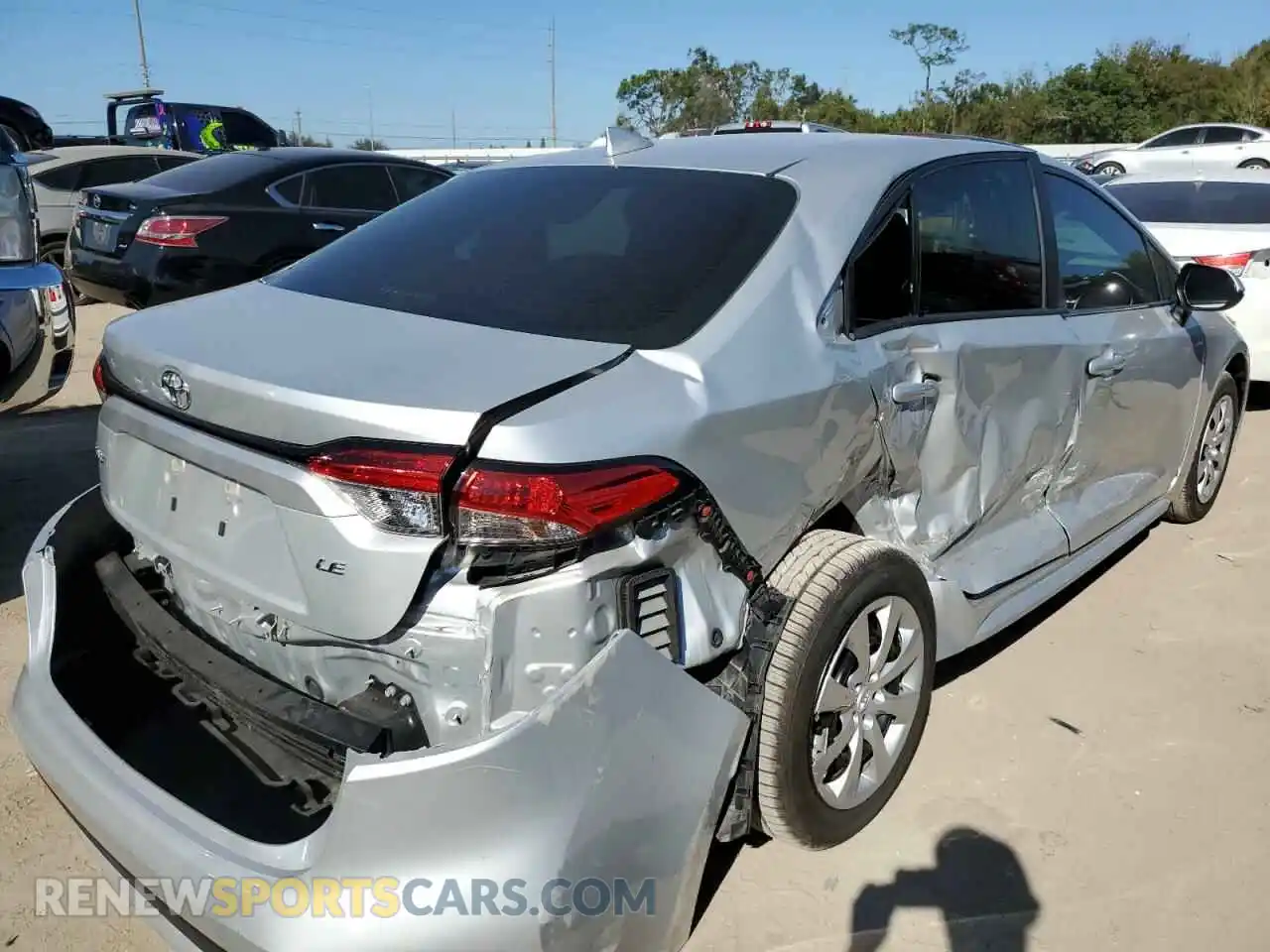3 Photograph of a damaged car 5YFEPRAE1LP069354 TOYOTA COROLLA 2020