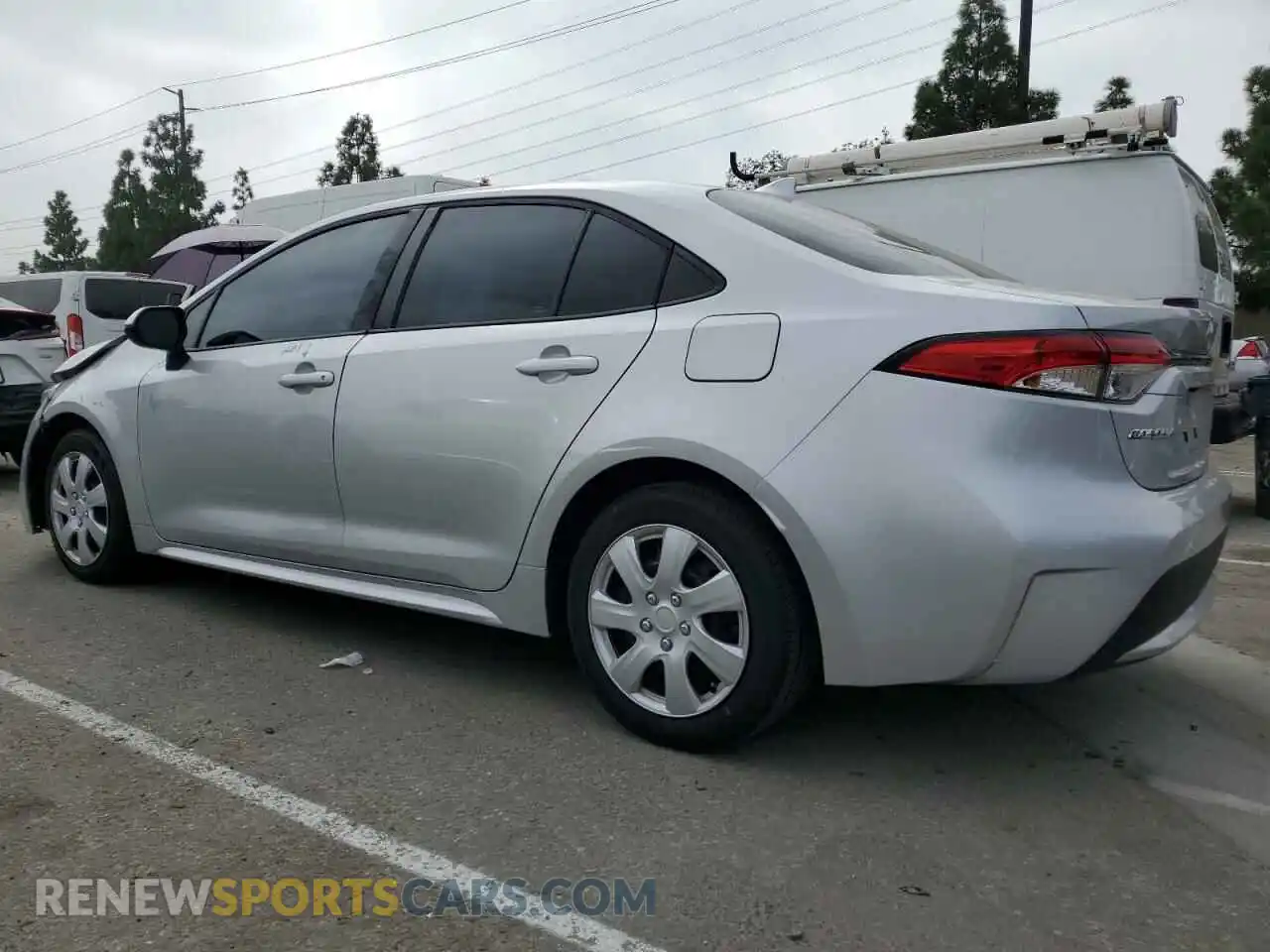 2 Photograph of a damaged car 5YFEPRAE1LP071203 TOYOTA COROLLA 2020