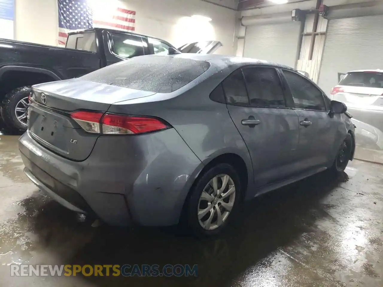 3 Photograph of a damaged car 5YFEPRAE1LP079818 TOYOTA COROLLA 2020