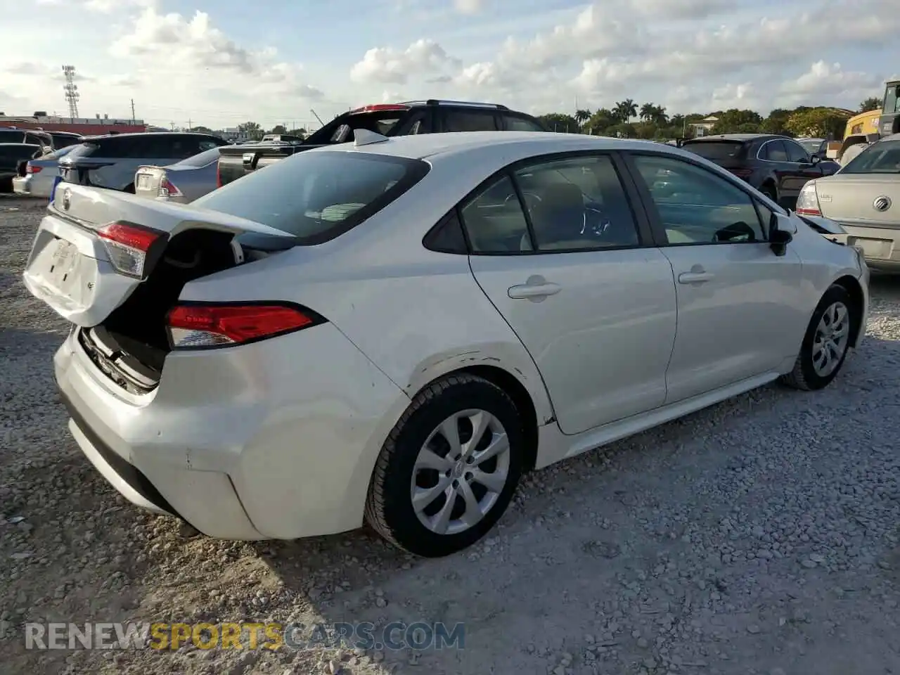 3 Photograph of a damaged car 5YFEPRAE1LP088387 TOYOTA COROLLA 2020