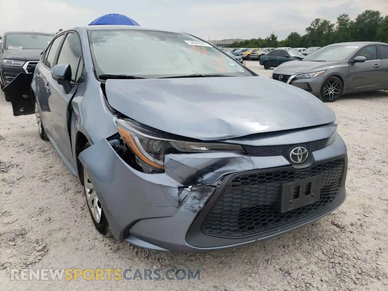1 Photograph of a damaged car 5YFEPRAE1LP095811 TOYOTA COROLLA 2020
