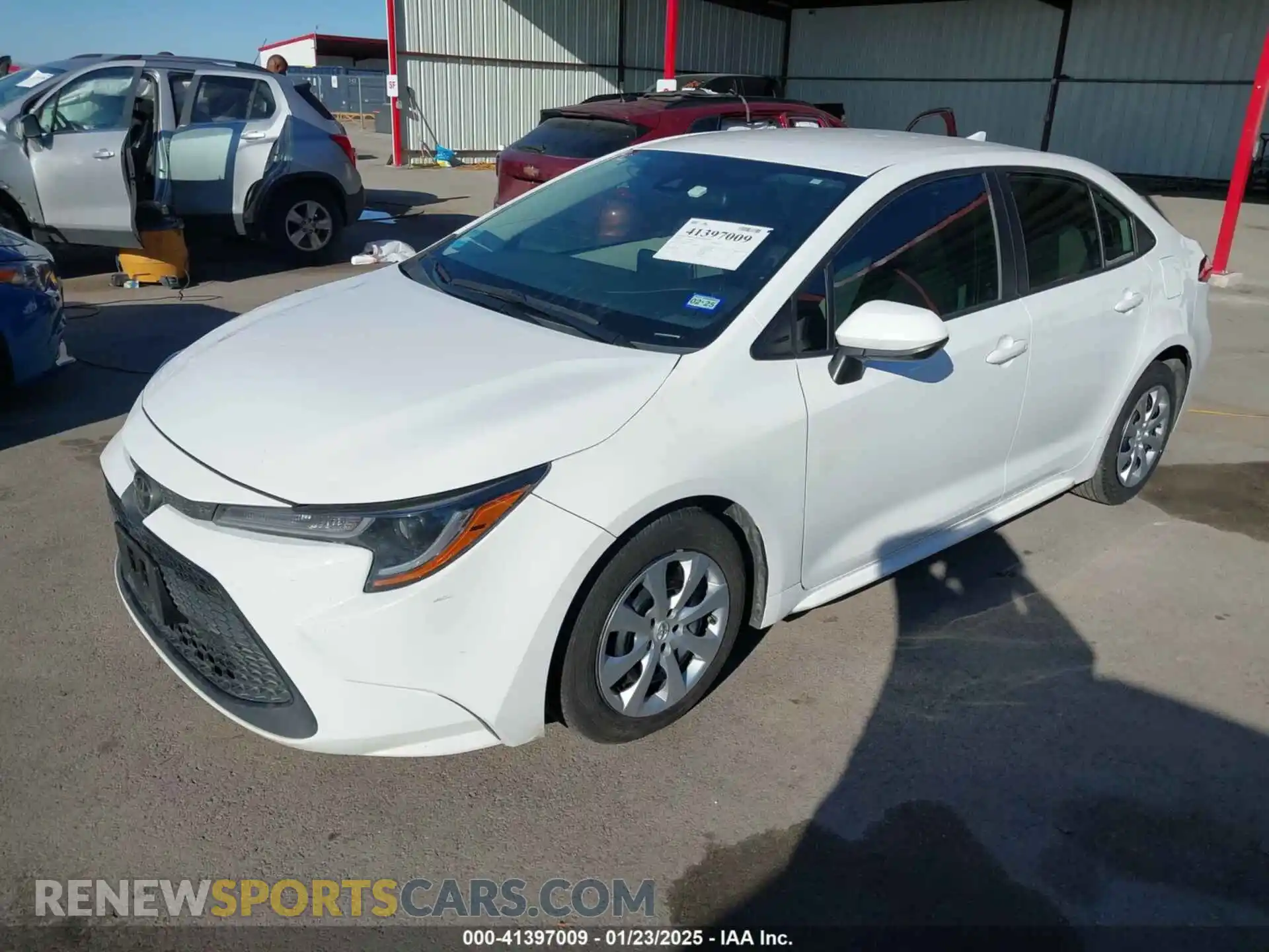 2 Photograph of a damaged car 5YFEPRAE1LP099714 TOYOTA COROLLA 2020