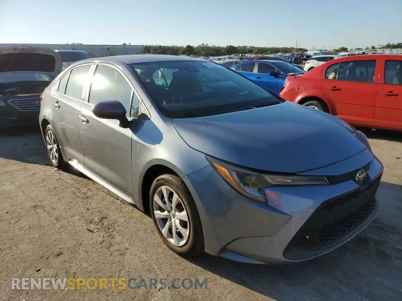 1 Photograph of a damaged car 5YFEPRAE1LP137006 TOYOTA COROLLA 2020