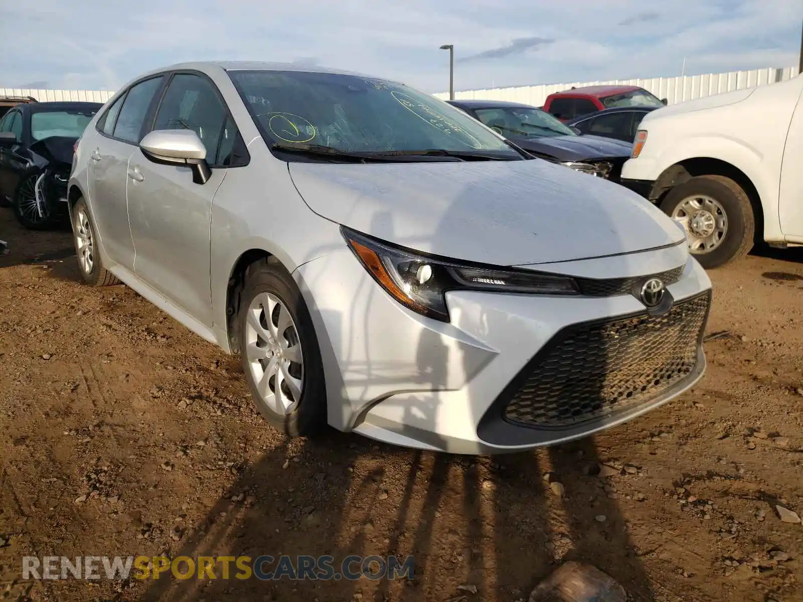 1 Photograph of a damaged car 5YFEPRAE2LP021801 TOYOTA COROLLA 2020