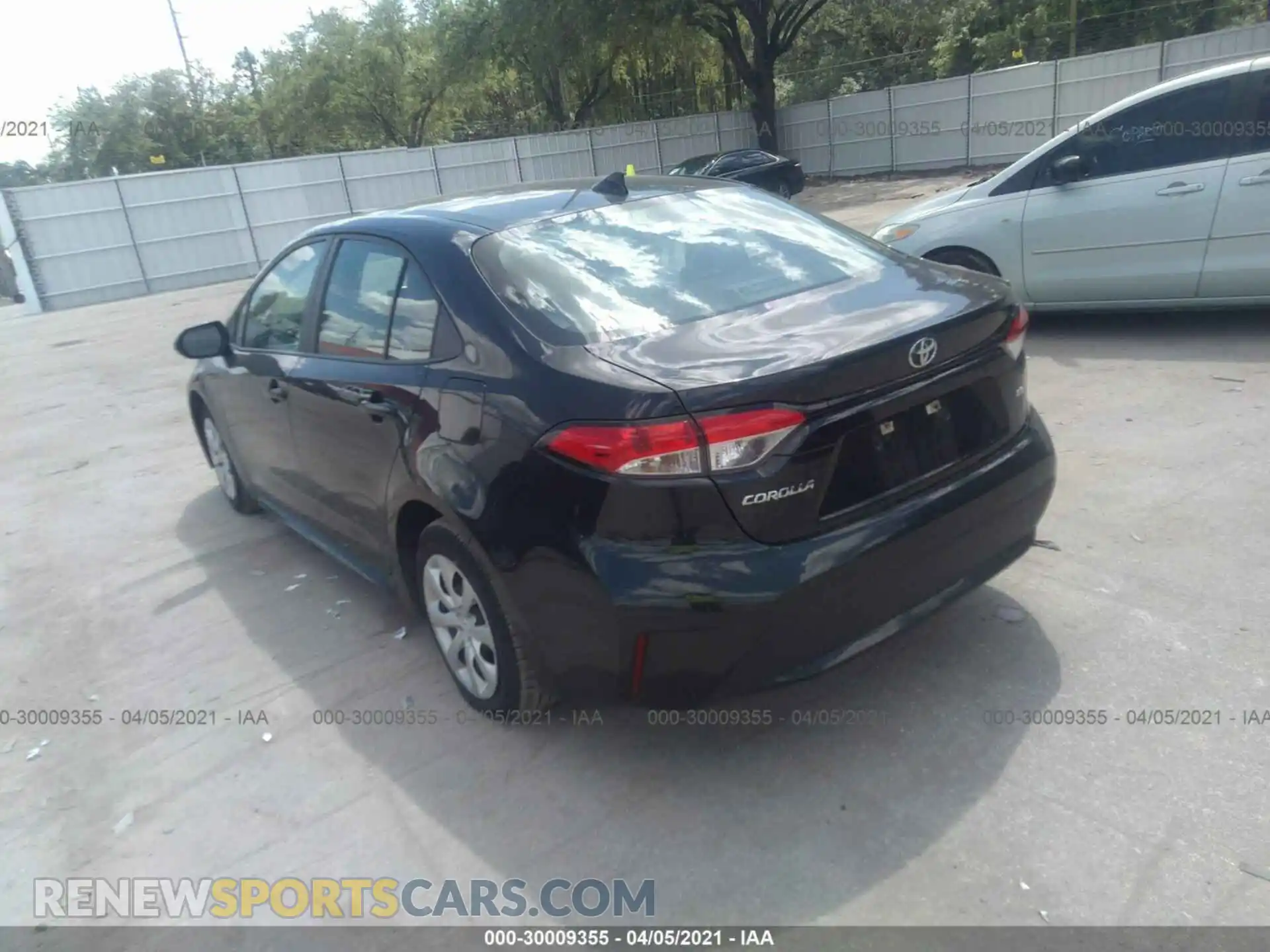 3 Photograph of a damaged car 5YFEPRAE2LP022110 TOYOTA COROLLA 2020
