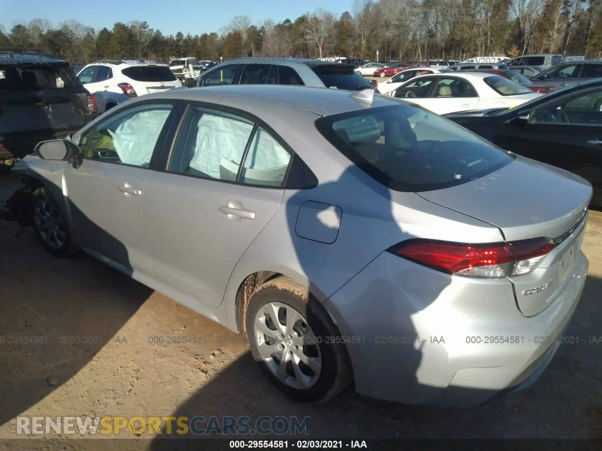 3 Photograph of a damaged car 5YFEPRAE2LP029719 TOYOTA COROLLA 2020