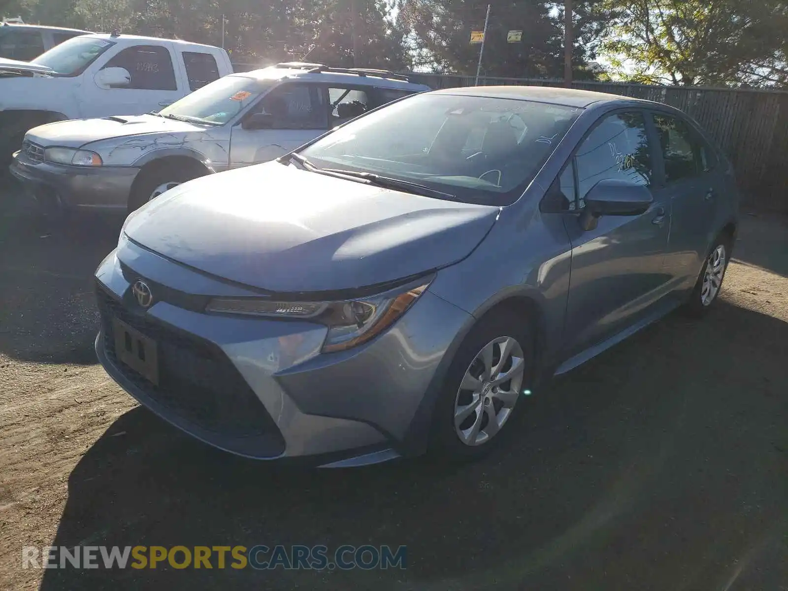 2 Photograph of a damaged car 5YFEPRAE2LP033723 TOYOTA COROLLA 2020