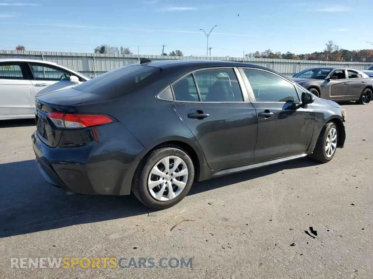 3 Photograph of a damaged car 5YFEPRAE2LP036265 TOYOTA COROLLA 2020