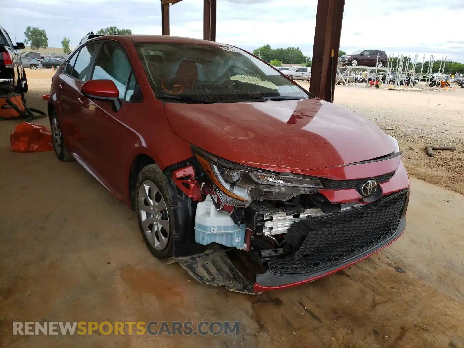 1 Photograph of a damaged car 5YFEPRAE2LP046116 TOYOTA COROLLA 2020