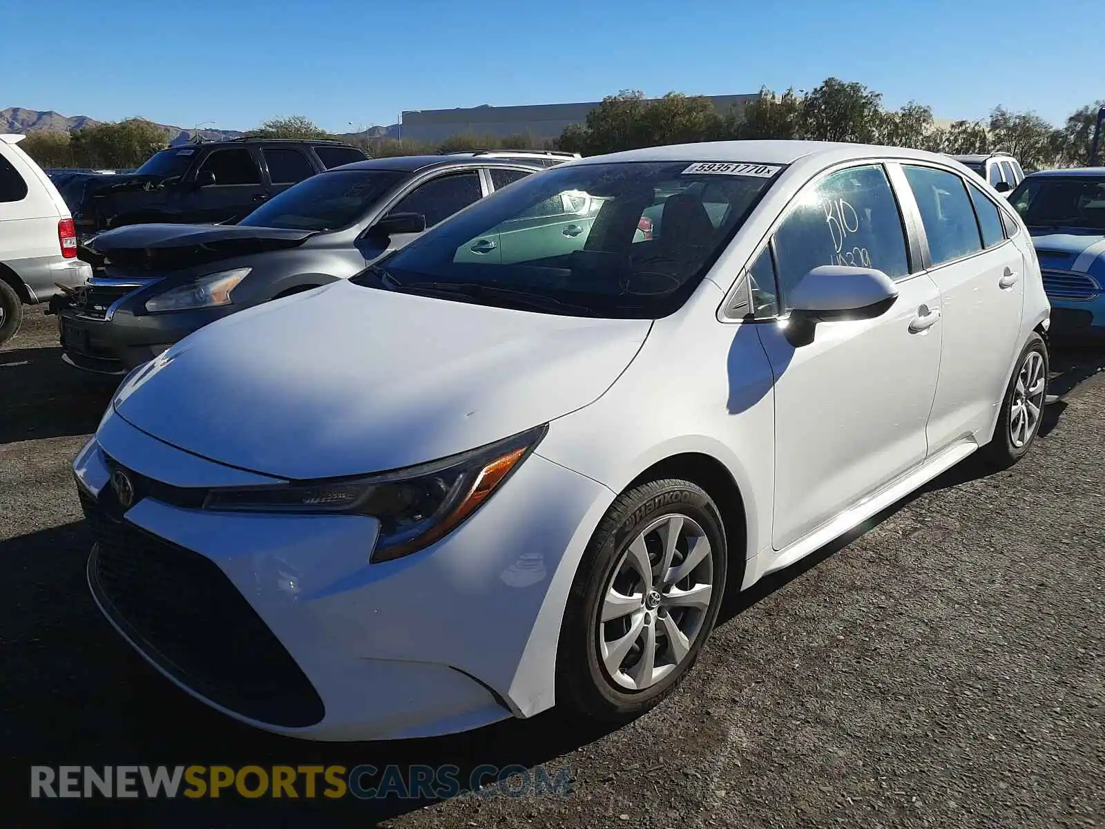 2 Photograph of a damaged car 5YFEPRAE2LP050070 TOYOTA COROLLA 2020