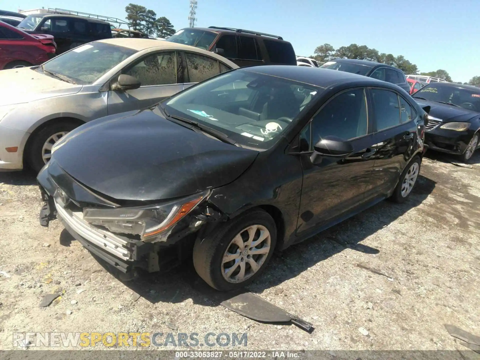 2 fotografías del automóvil dañado 5YFEPRAE2LP056001 TOYOTA COROLLA 2020