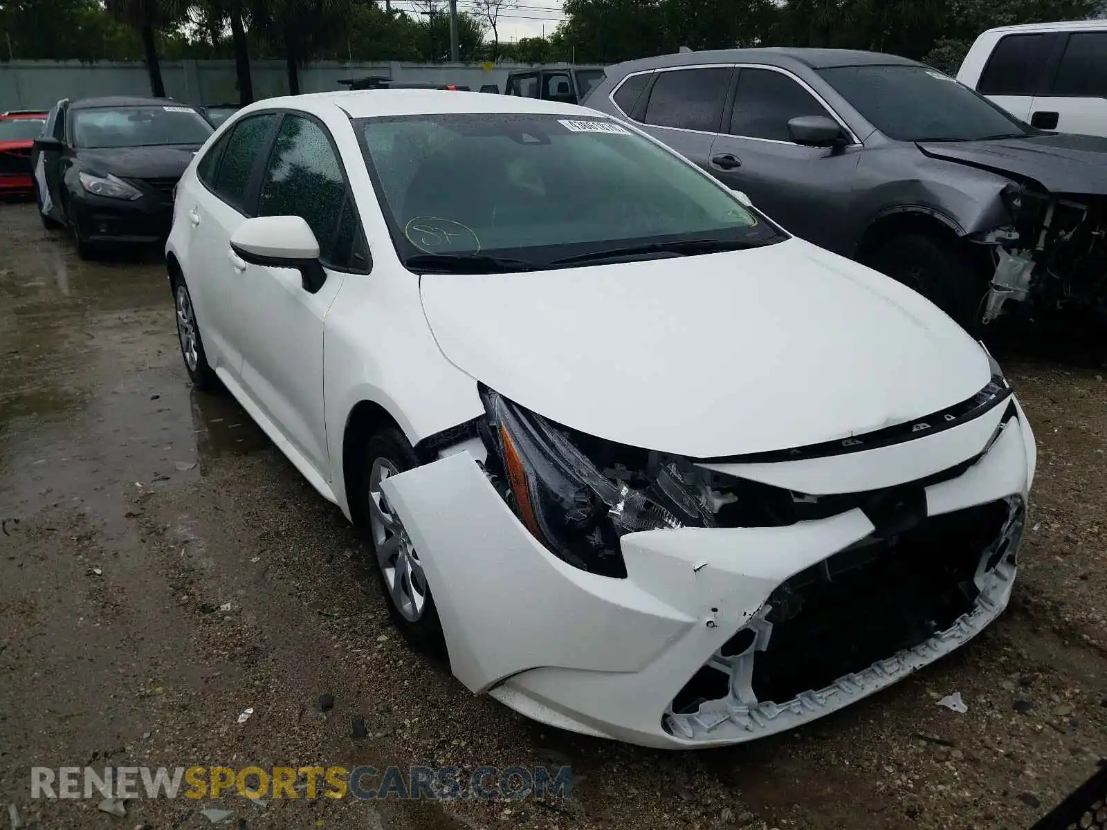 1 Photograph of a damaged car 5YFEPRAE2LP057648 TOYOTA COROLLA 2020