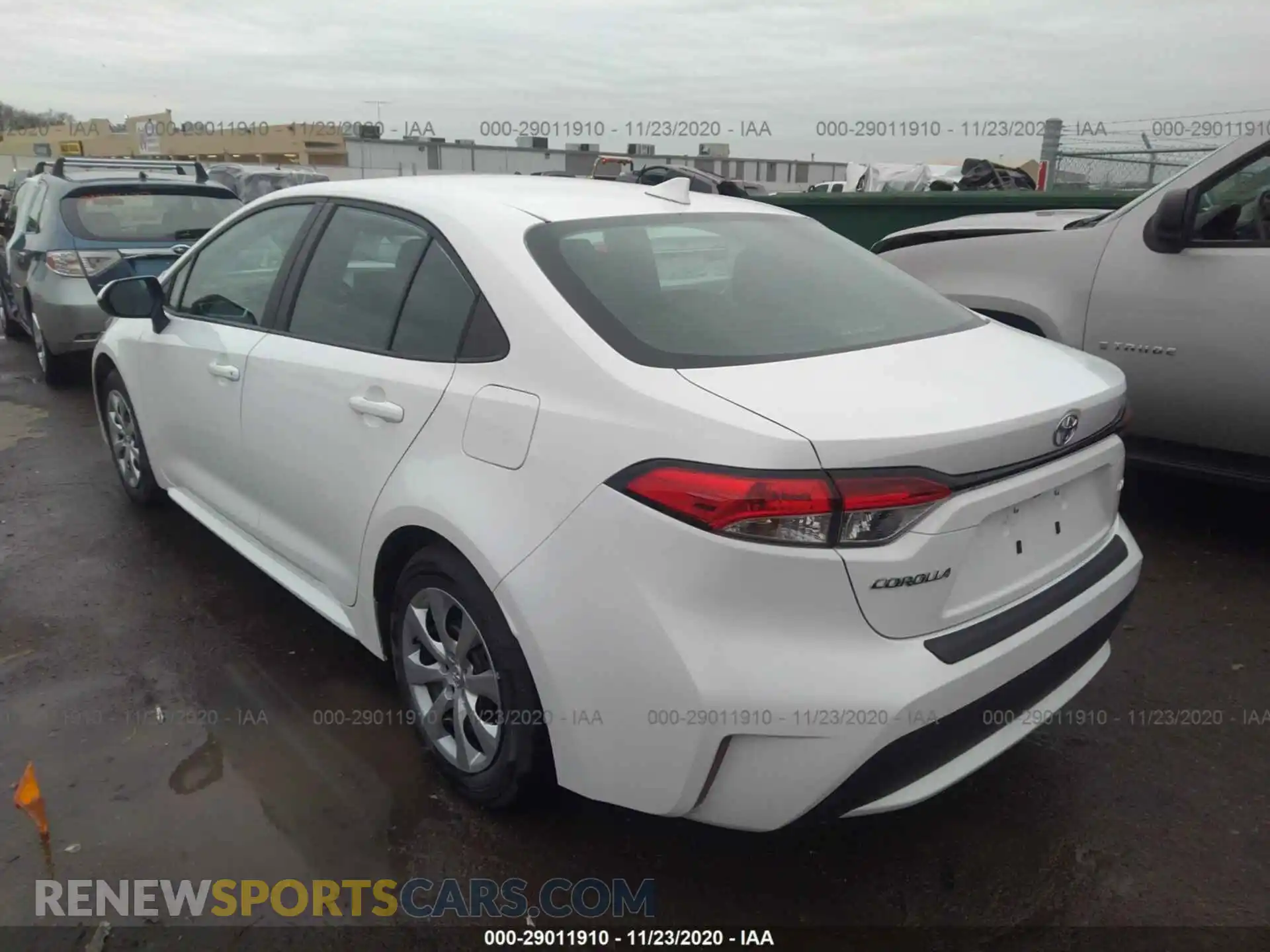 3 Photograph of a damaged car 5YFEPRAE2LP064406 TOYOTA COROLLA 2020