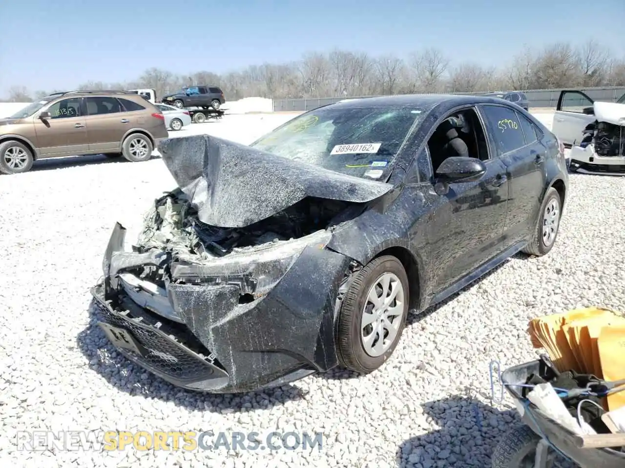 2 fotografías del automóvil dañado 5YFEPRAE2LP065944 TOYOTA COROLLA 2020