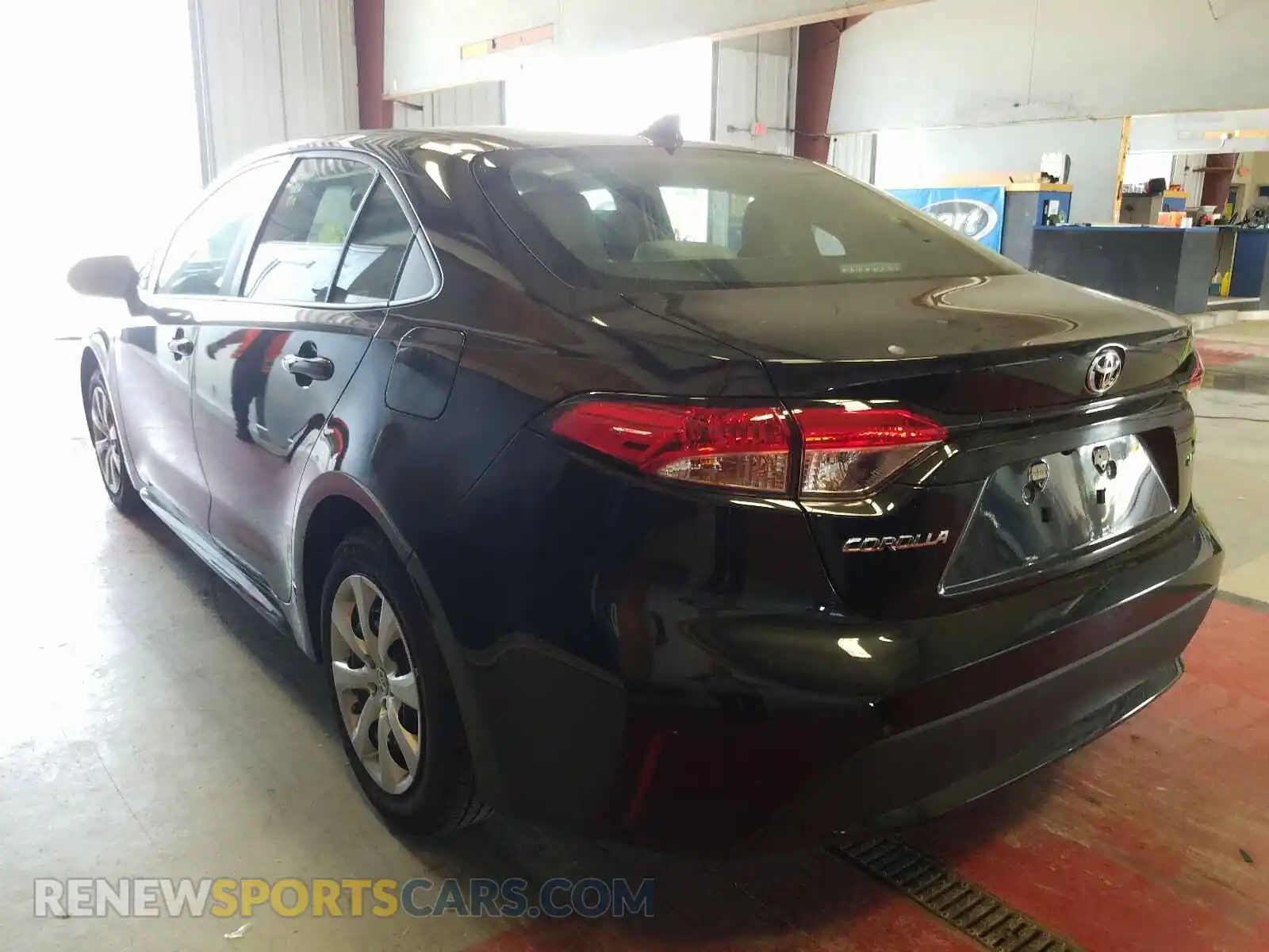 3 Photograph of a damaged car 5YFEPRAE2LP068407 TOYOTA COROLLA 2020