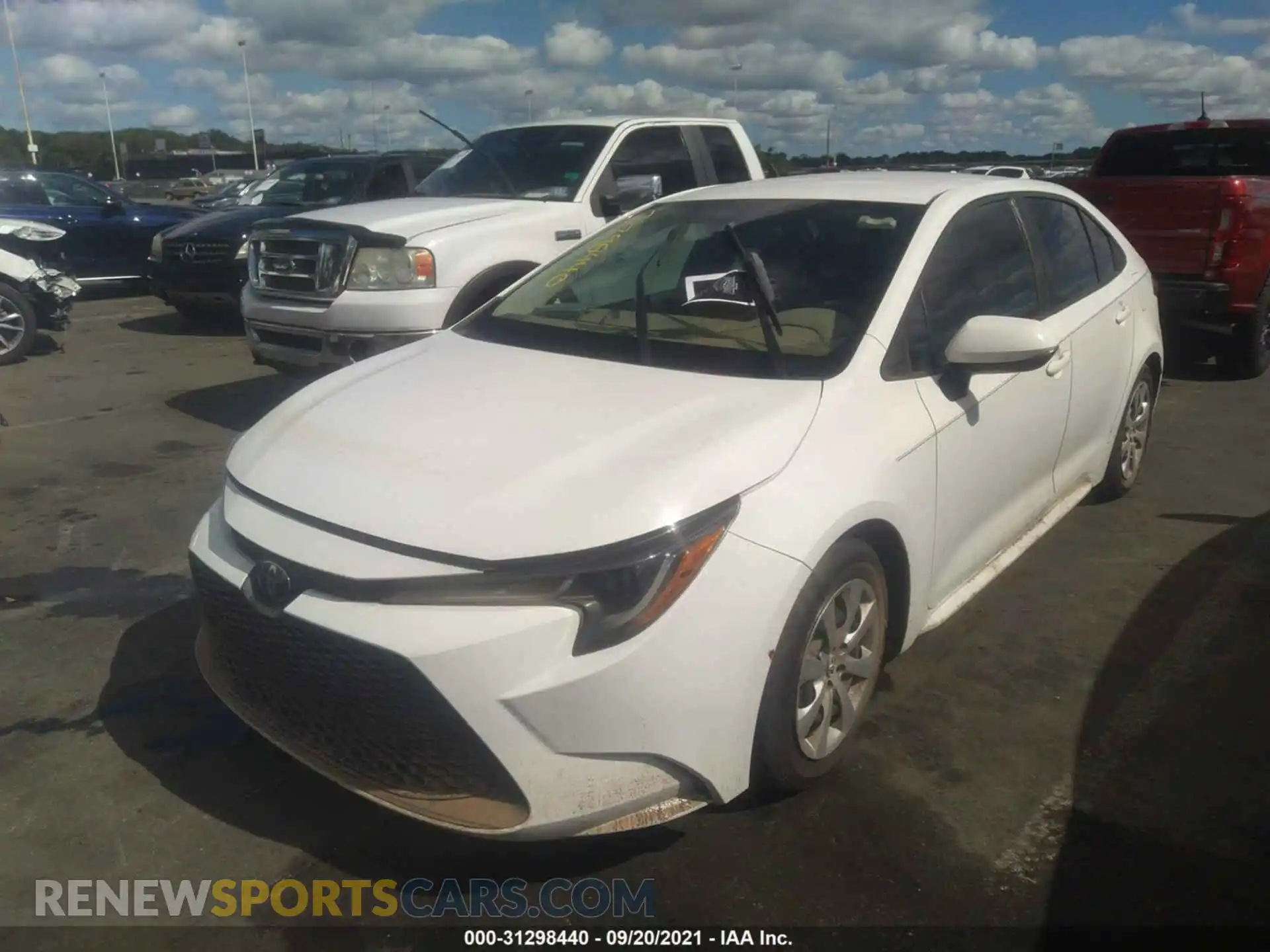 2 Photograph of a damaged car 5YFEPRAE2LP073932 TOYOTA COROLLA 2020
