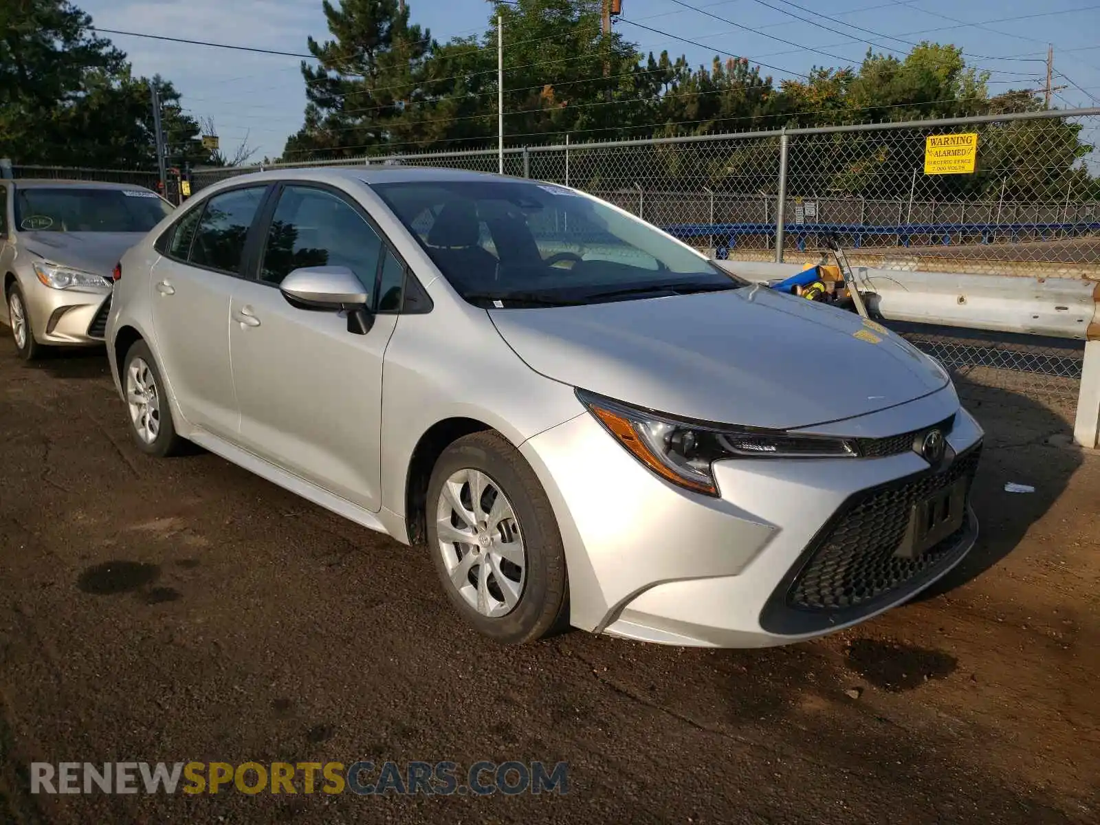 1 Photograph of a damaged car 5YFEPRAE2LP078306 TOYOTA COROLLA 2020