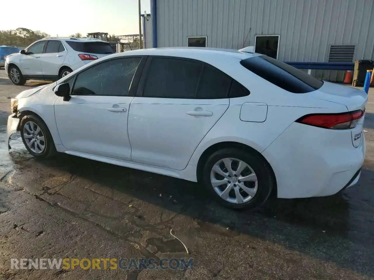 2 Photograph of a damaged car 5YFEPRAE2LP084901 TOYOTA COROLLA 2020