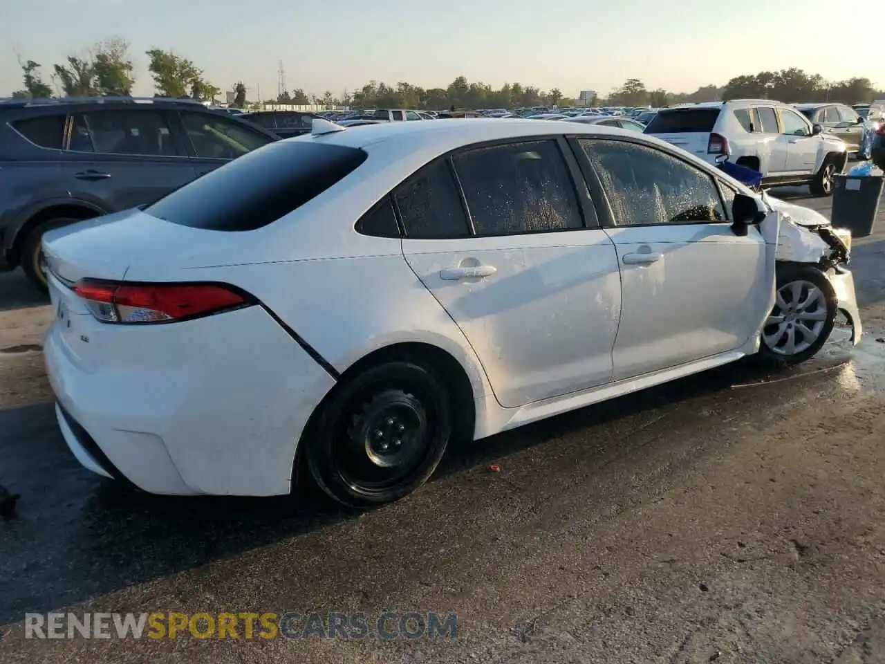 3 Photograph of a damaged car 5YFEPRAE2LP084901 TOYOTA COROLLA 2020