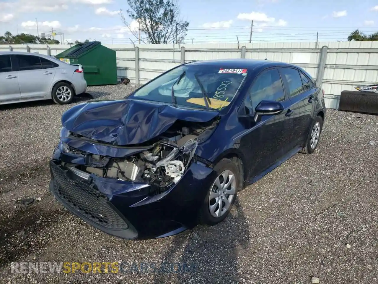 2 fotografías del automóvil dañado 5YFEPRAE2LP085529 TOYOTA COROLLA 2020