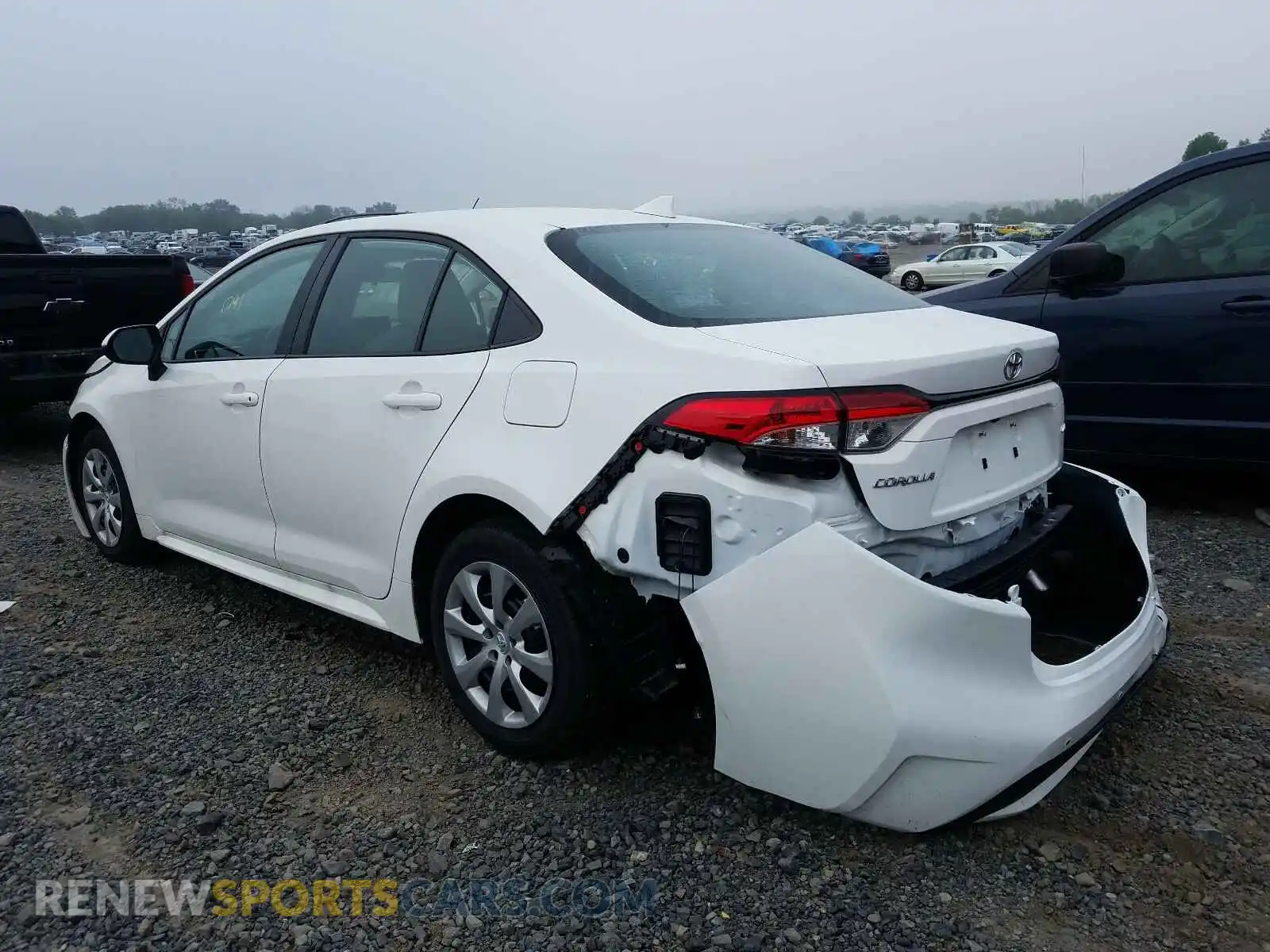 3 Photograph of a damaged car 5YFEPRAE2LP088320 TOYOTA COROLLA 2020