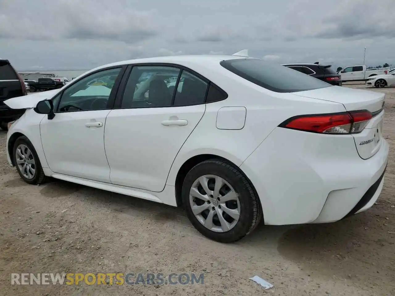 2 Photograph of a damaged car 5YFEPRAE2LP091718 TOYOTA COROLLA 2020