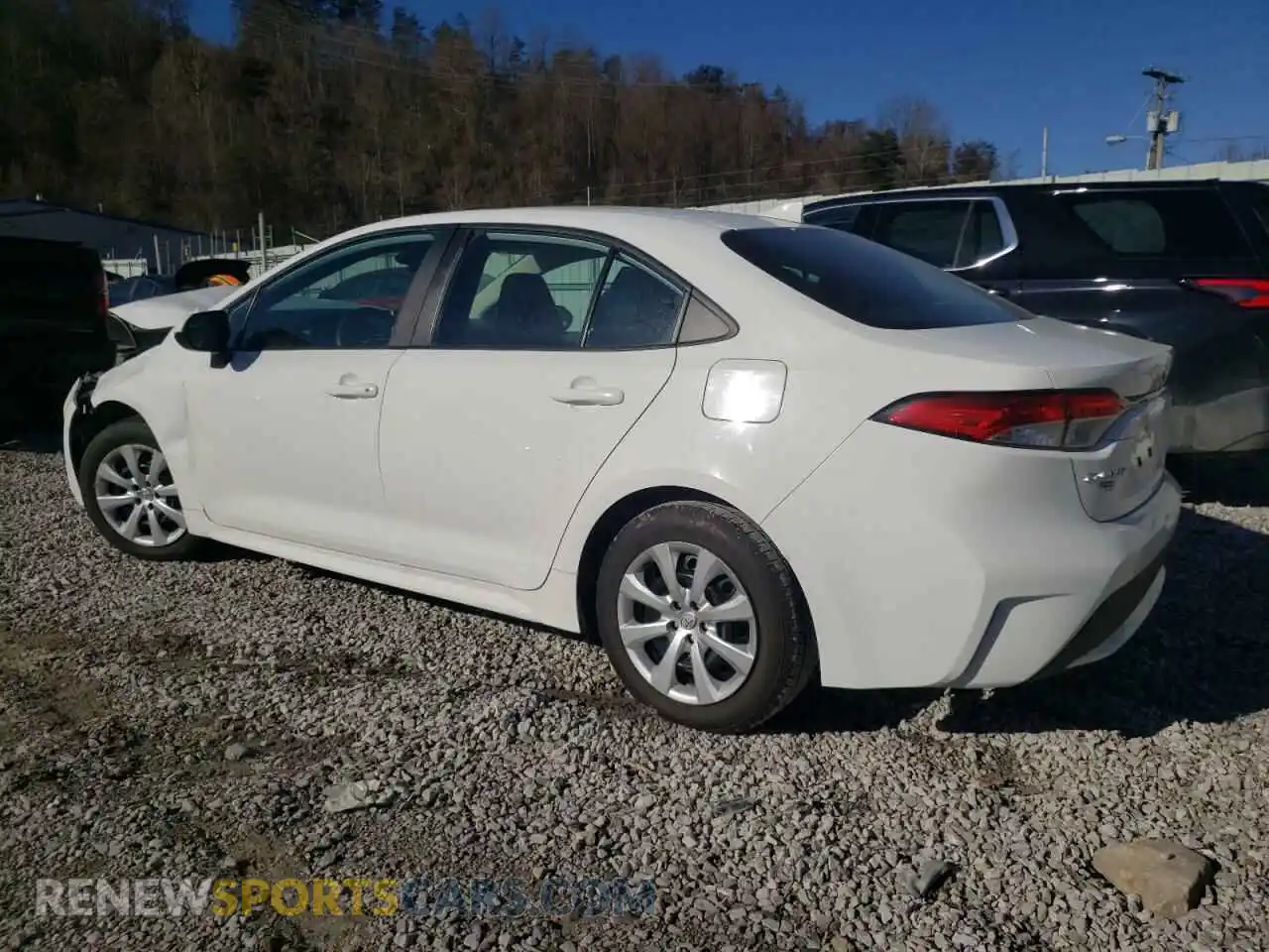 2 Photograph of a damaged car 5YFEPRAE2LP098085 TOYOTA COROLLA 2020