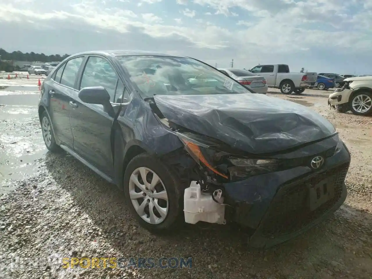 1 Photograph of a damaged car 5YFEPRAE2LP098376 TOYOTA COROLLA 2020