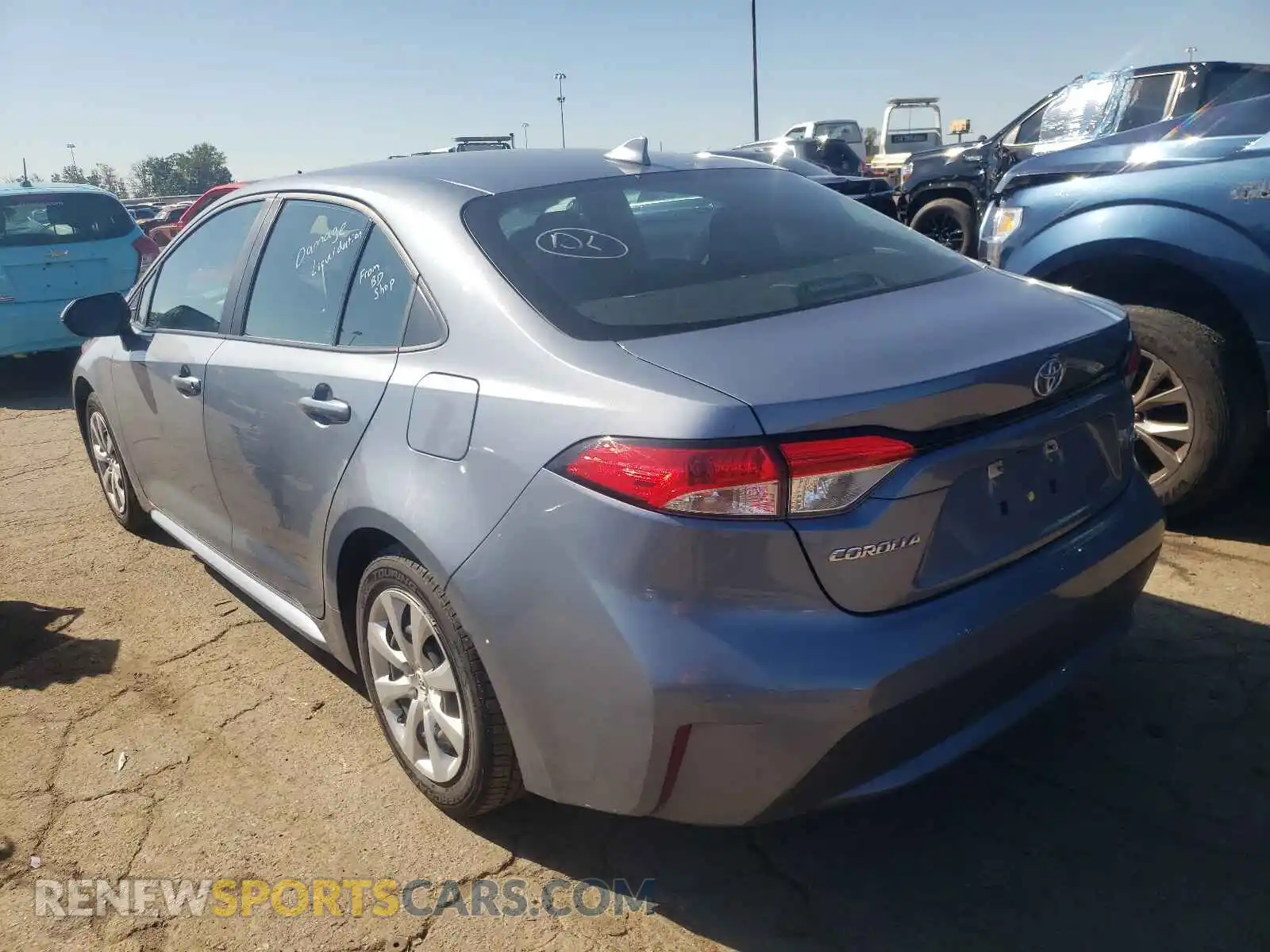 3 Photograph of a damaged car 5YFEPRAE2LP118366 TOYOTA COROLLA 2020