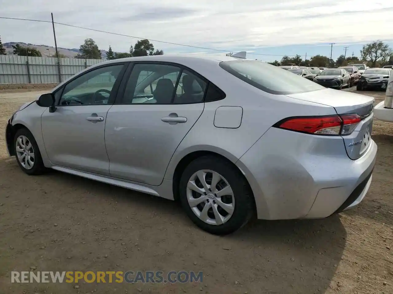 2 fotografías del automóvil dañado 5YFEPRAE2LP119226 TOYOTA COROLLA 2020