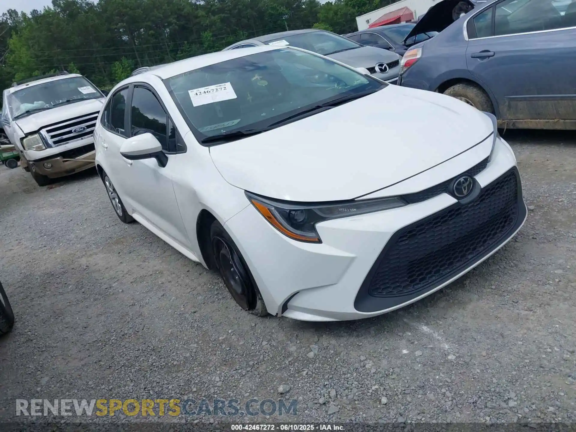1 Photograph of a damaged car 5YFEPRAE2LP132610 TOYOTA COROLLA 2020