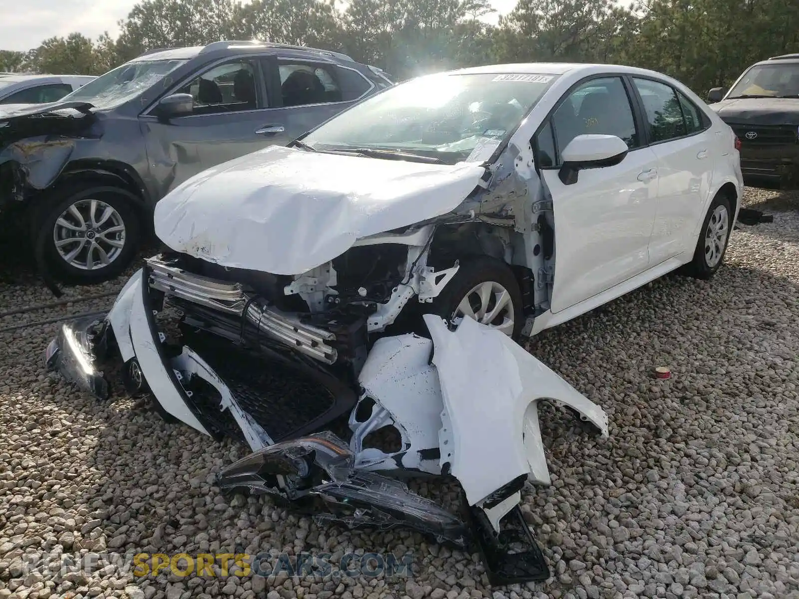 2 Photograph of a damaged car 5YFEPRAE2LP138374 TOYOTA COROLLA 2020