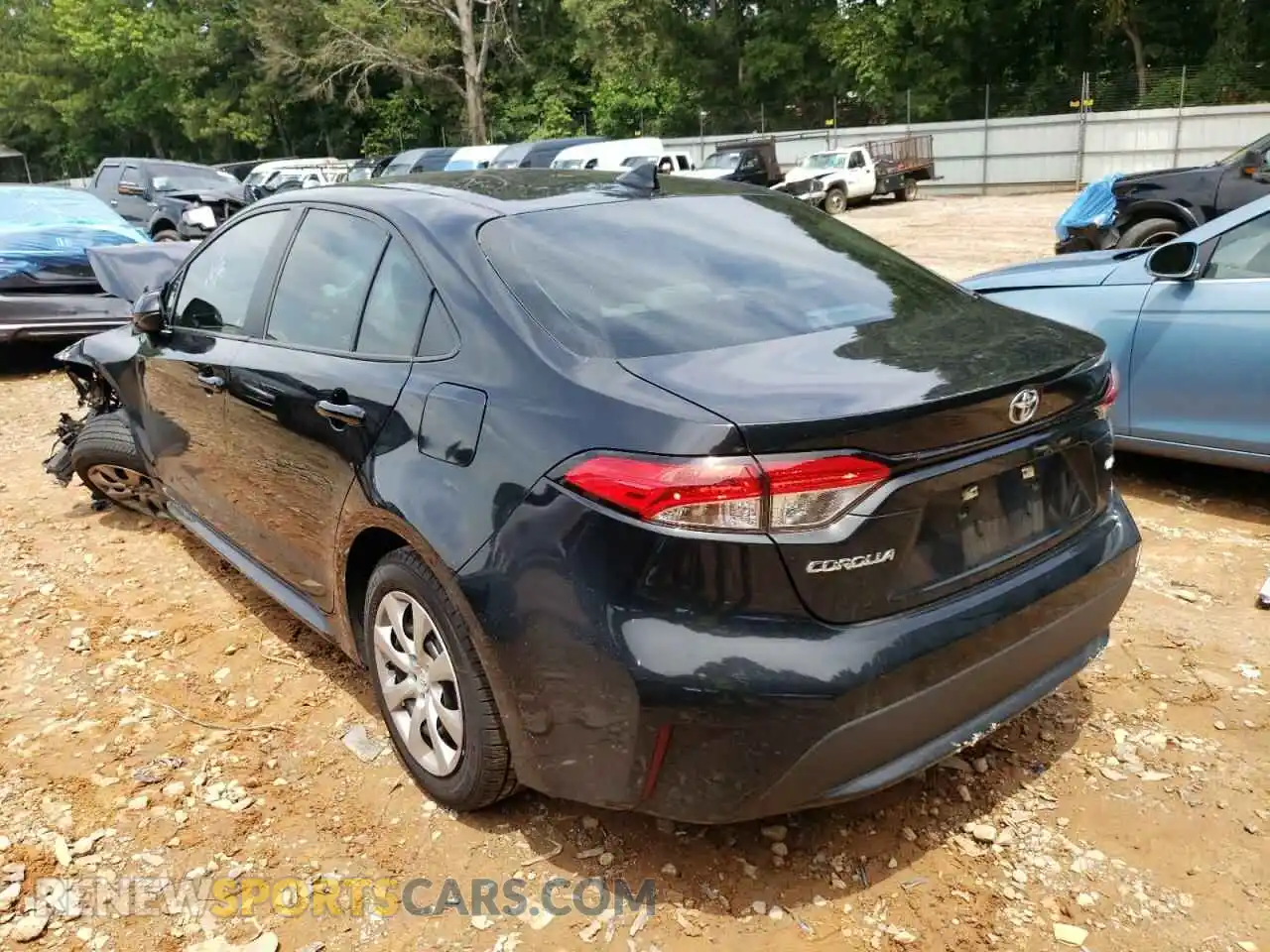 3 Photograph of a damaged car 5YFEPRAE3LP006207 TOYOTA COROLLA 2020