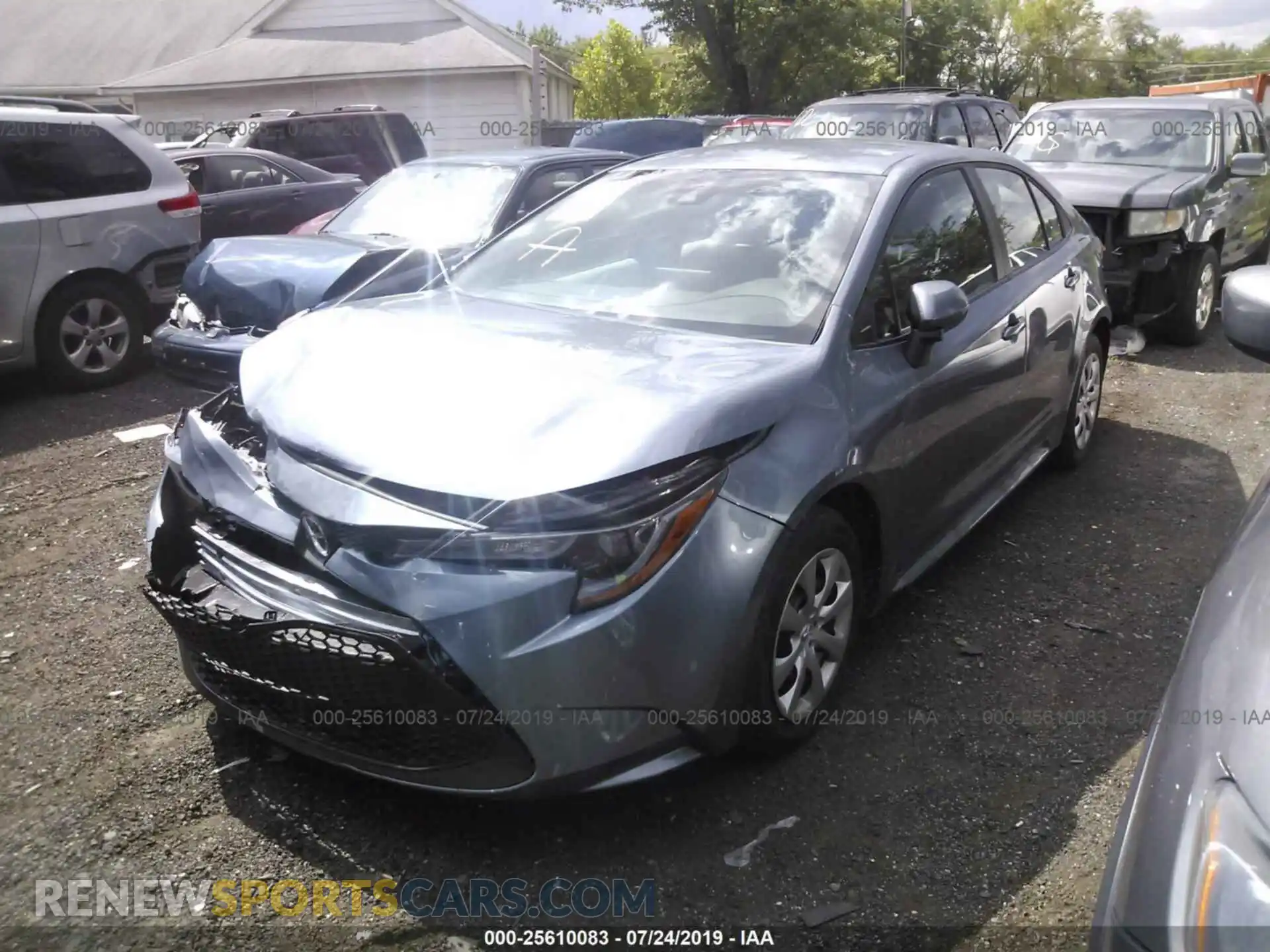 2 Photograph of a damaged car 5YFEPRAE3LP012993 TOYOTA COROLLA 2020