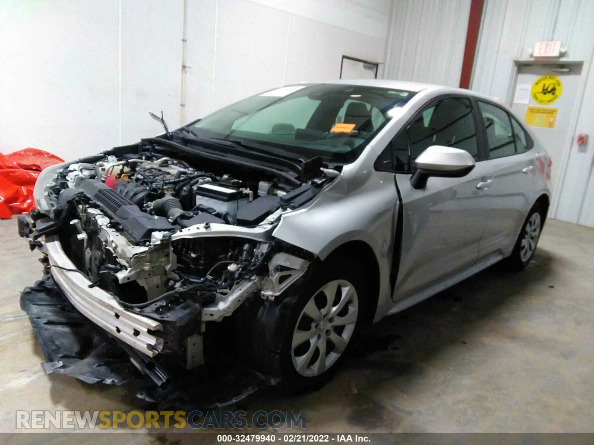 2 Photograph of a damaged car 5YFEPRAE3LP027347 TOYOTA COROLLA 2020