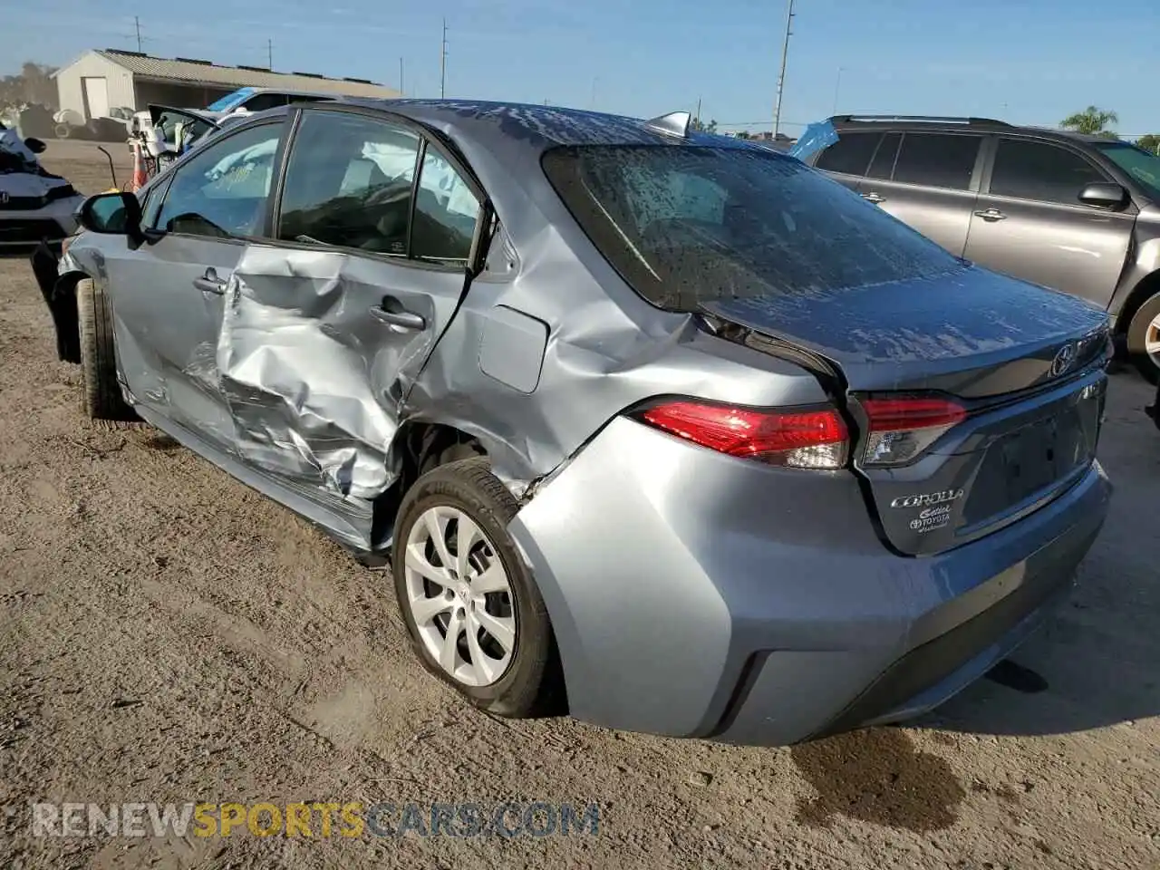 3 Фотография поврежденного автомобиля 5YFEPRAE3LP032760 TOYOTA COROLLA 2020