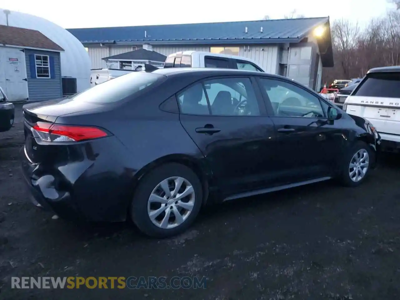 3 Photograph of a damaged car 5YFEPRAE3LP040969 TOYOTA COROLLA 2020