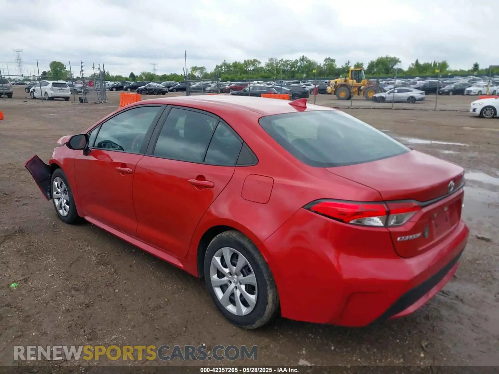 3 Photograph of a damaged car 5YFEPRAE3LP046934 TOYOTA COROLLA 2020