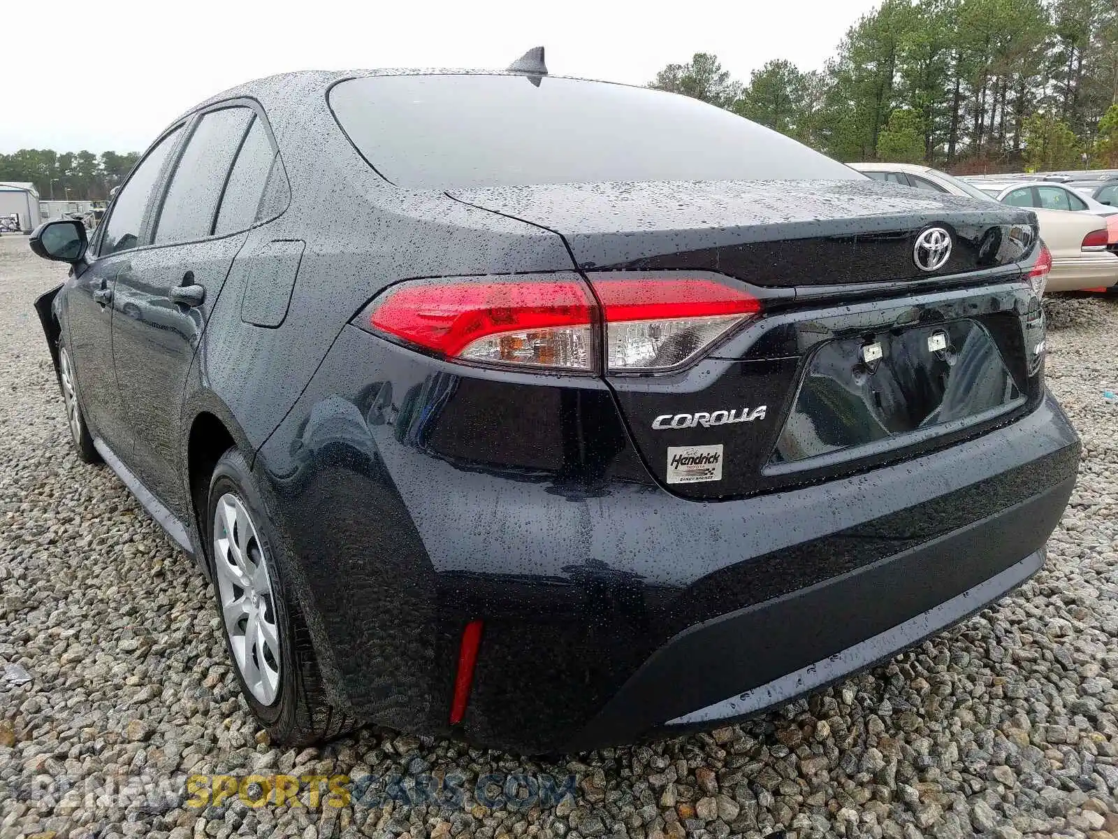 3 Photograph of a damaged car 5YFEPRAE3LP068190 TOYOTA COROLLA 2020