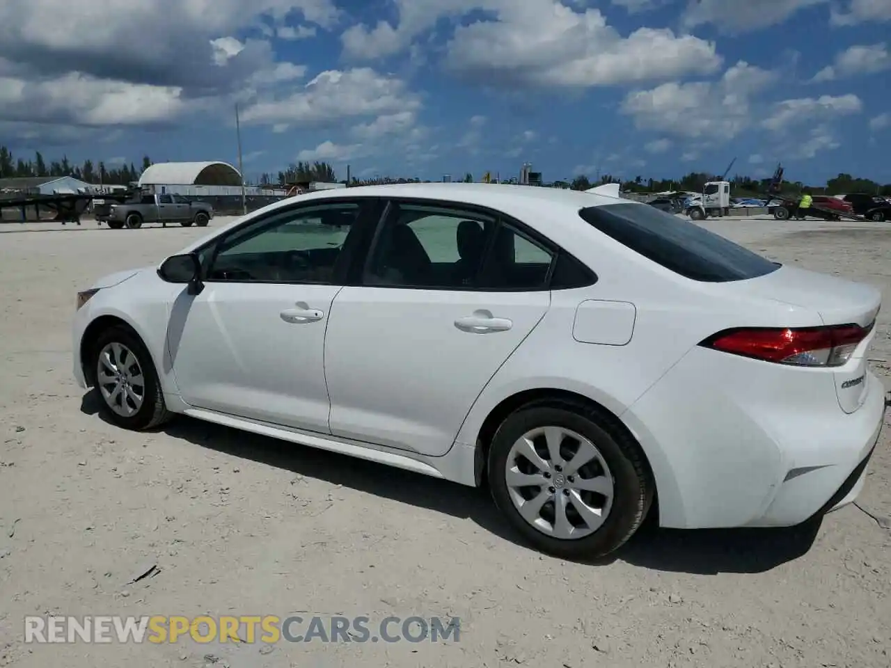 2 Photograph of a damaged car 5YFEPRAE3LP068612 TOYOTA COROLLA 2020