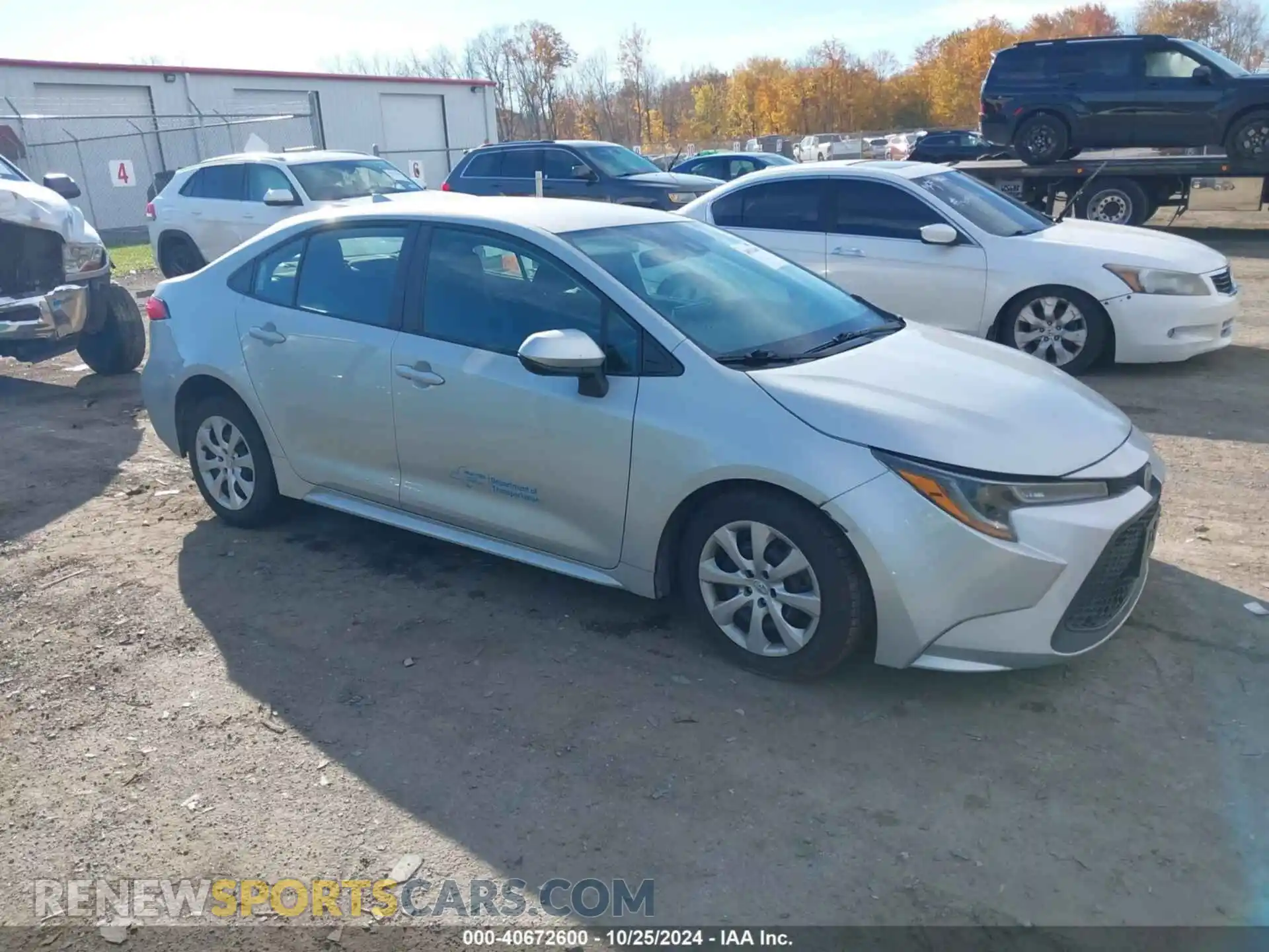 1 Photograph of a damaged car 5YFEPRAE3LP080954 TOYOTA COROLLA 2020