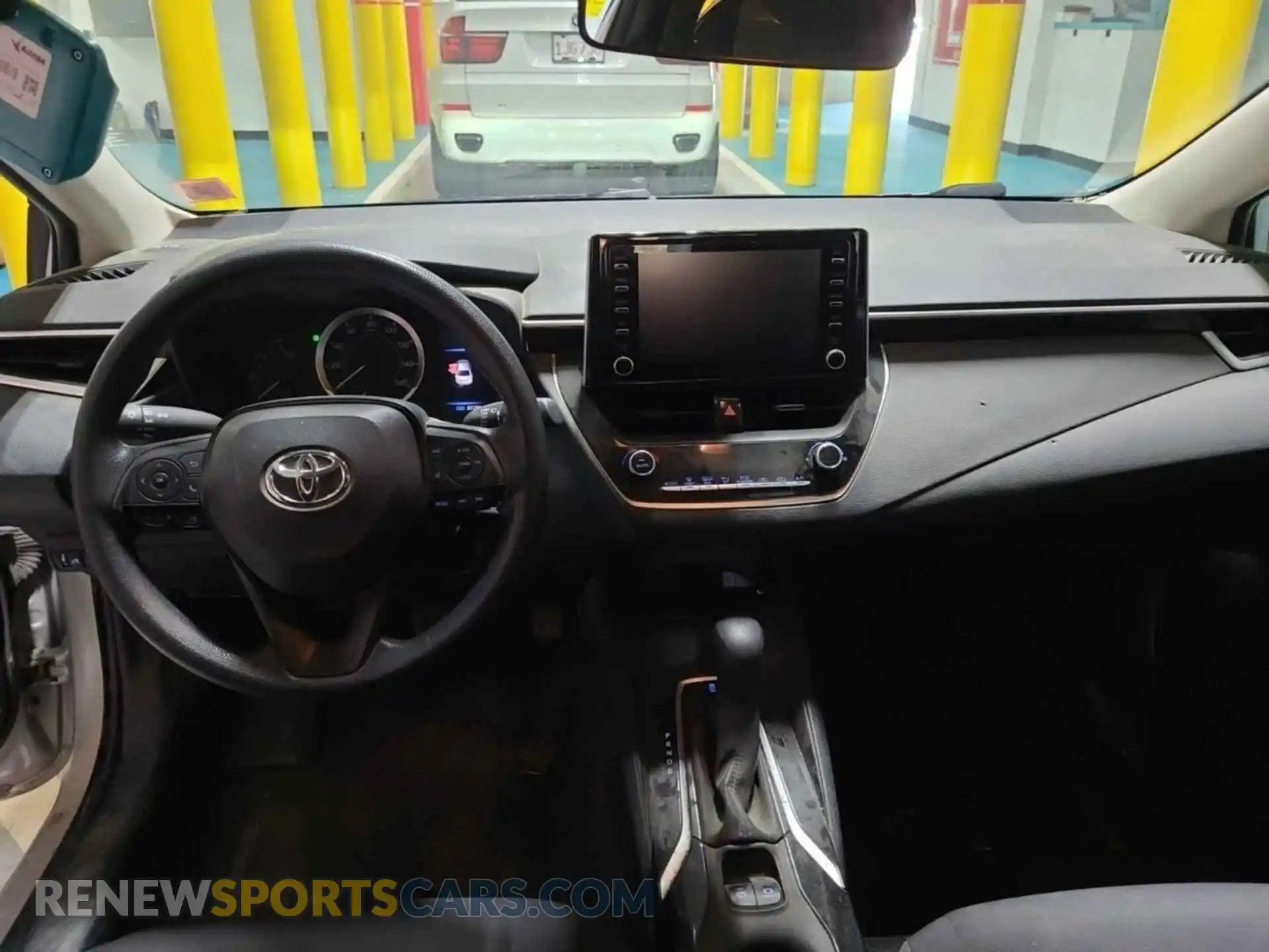 3 Photograph of a damaged car 5YFEPRAE3LP091257 TOYOTA COROLLA 2020