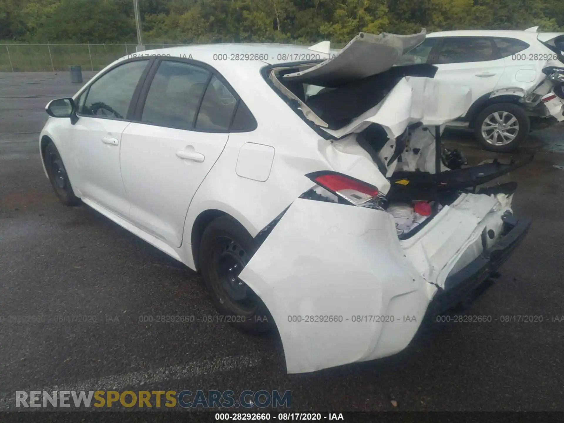 3 Photograph of a damaged car 5YFEPRAE3LP094790 TOYOTA COROLLA 2020