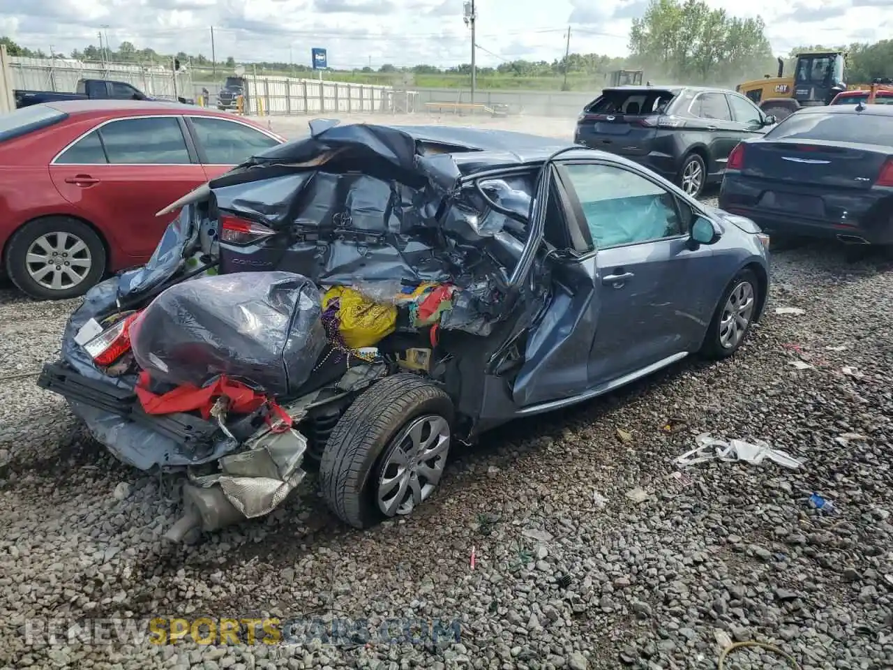 3 Photograph of a damaged car 5YFEPRAE3LP101124 TOYOTA COROLLA 2020