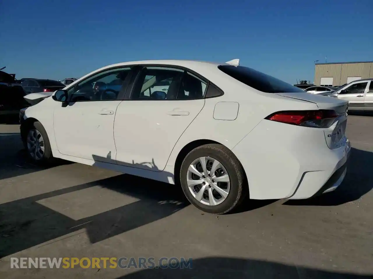 2 Photograph of a damaged car 5YFEPRAE3LP102564 TOYOTA COROLLA 2020