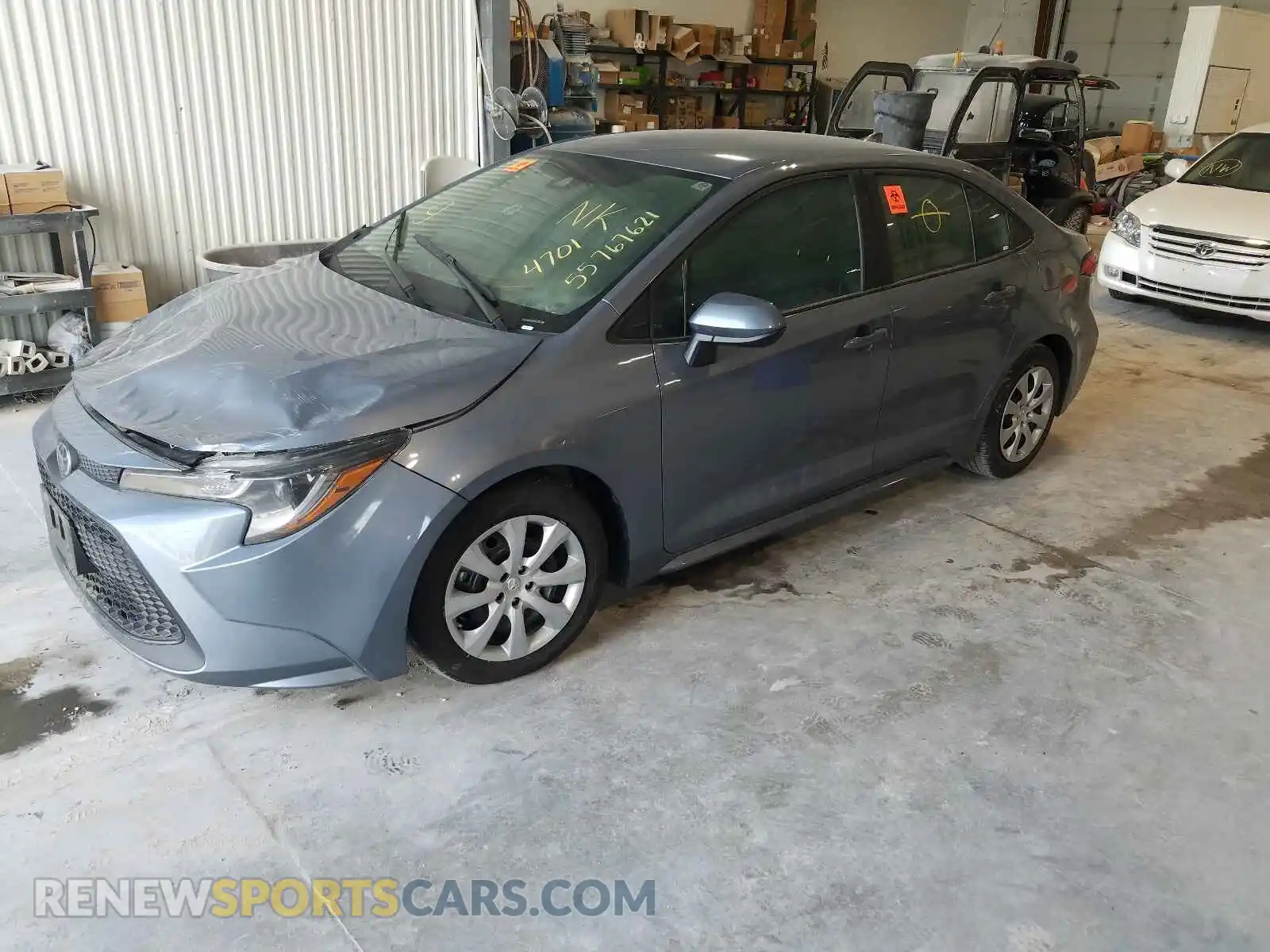 2 Photograph of a damaged car 5YFEPRAE3LP114701 TOYOTA COROLLA 2020