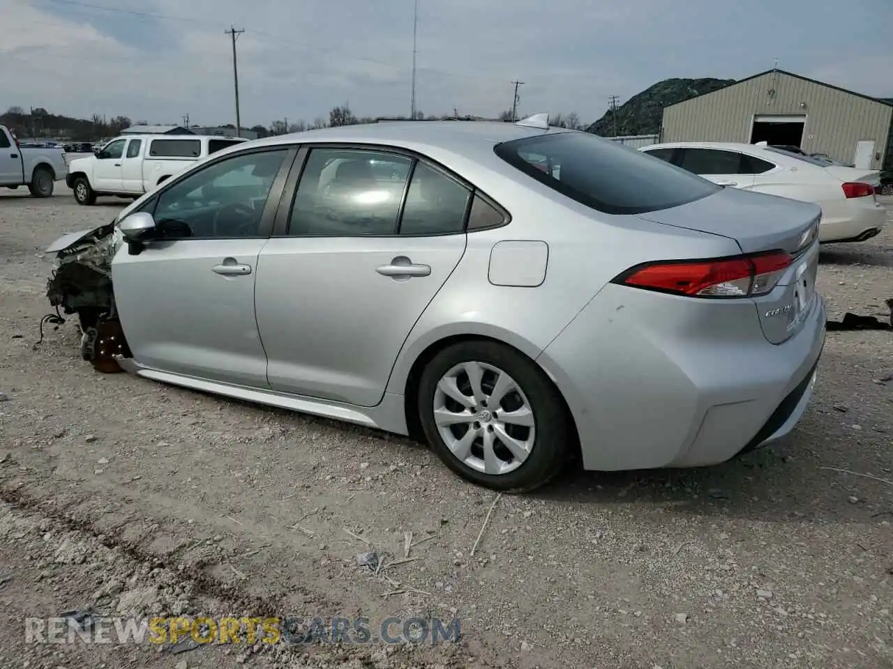 2 Photograph of a damaged car 5YFEPRAE3LP118165 TOYOTA COROLLA 2020