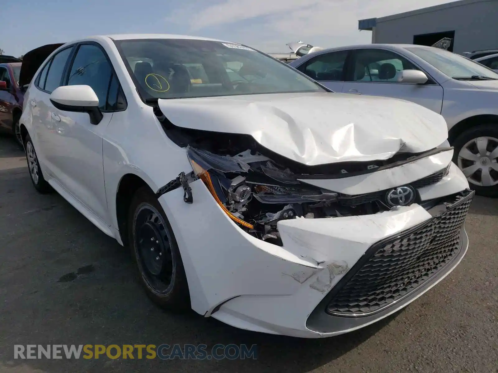 1 Photograph of a damaged car 5YFEPRAE3LP119705 TOYOTA COROLLA 2020